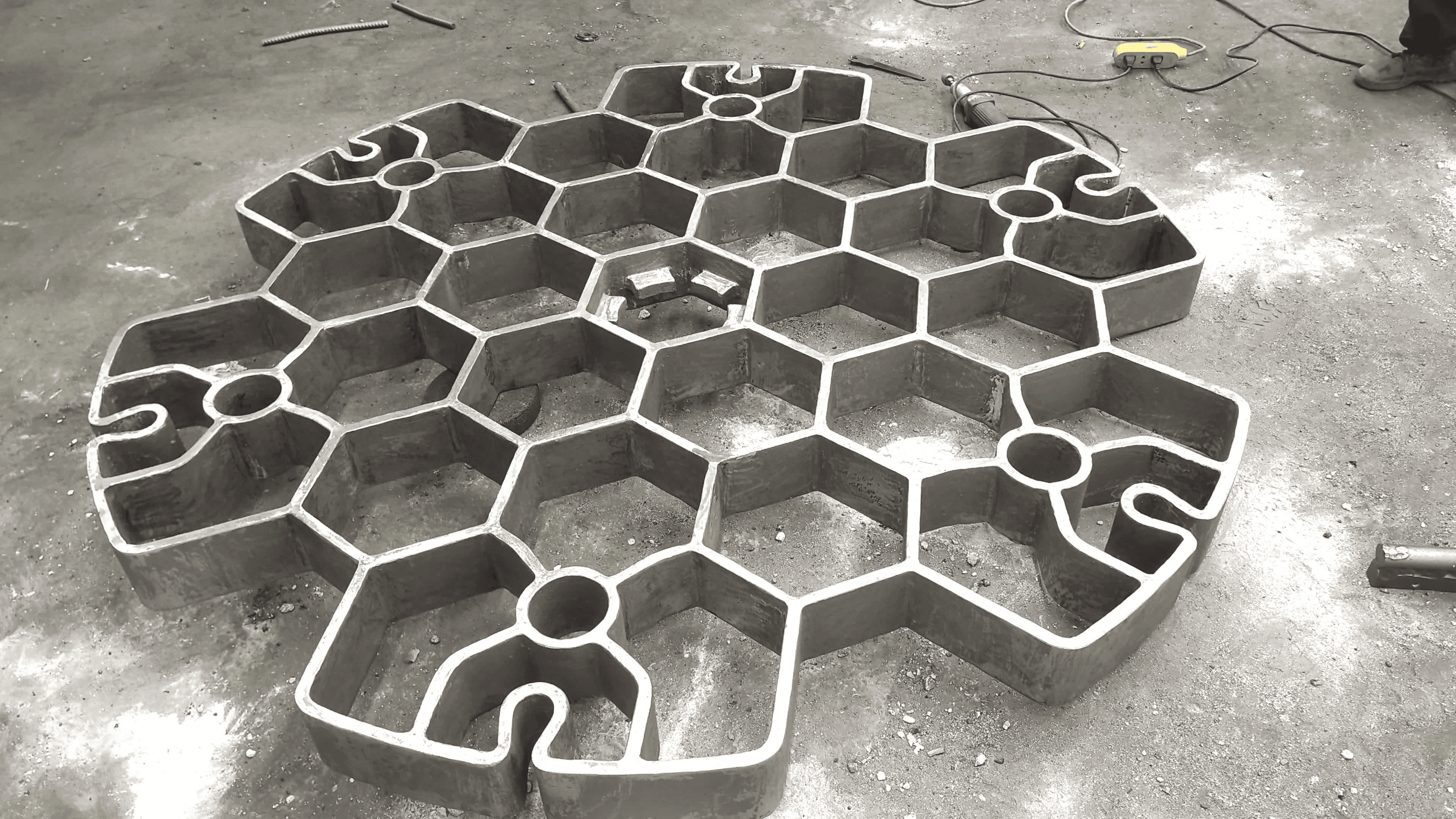 Heat-Resistant Steel Charge Tray